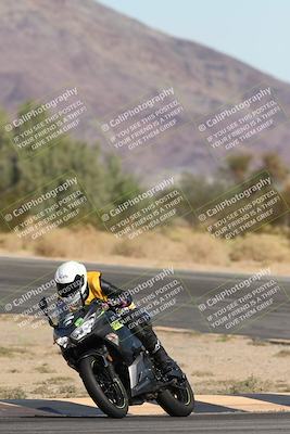 media/Nov-16-2025-Race Pace (Sun) [[8c5fa54630]]/Non Verified Riders (1st 20 Minutes)/2-Turn 10 (1010am)/